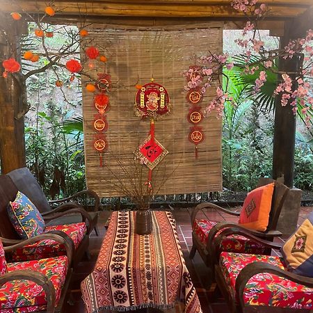 Vu Linh Palm House Homestay - Bungalow Yen Bai Exteriör bild